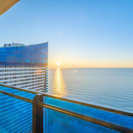 Panorama Sea View Central City Batumi & Aparthotel Exterior foto