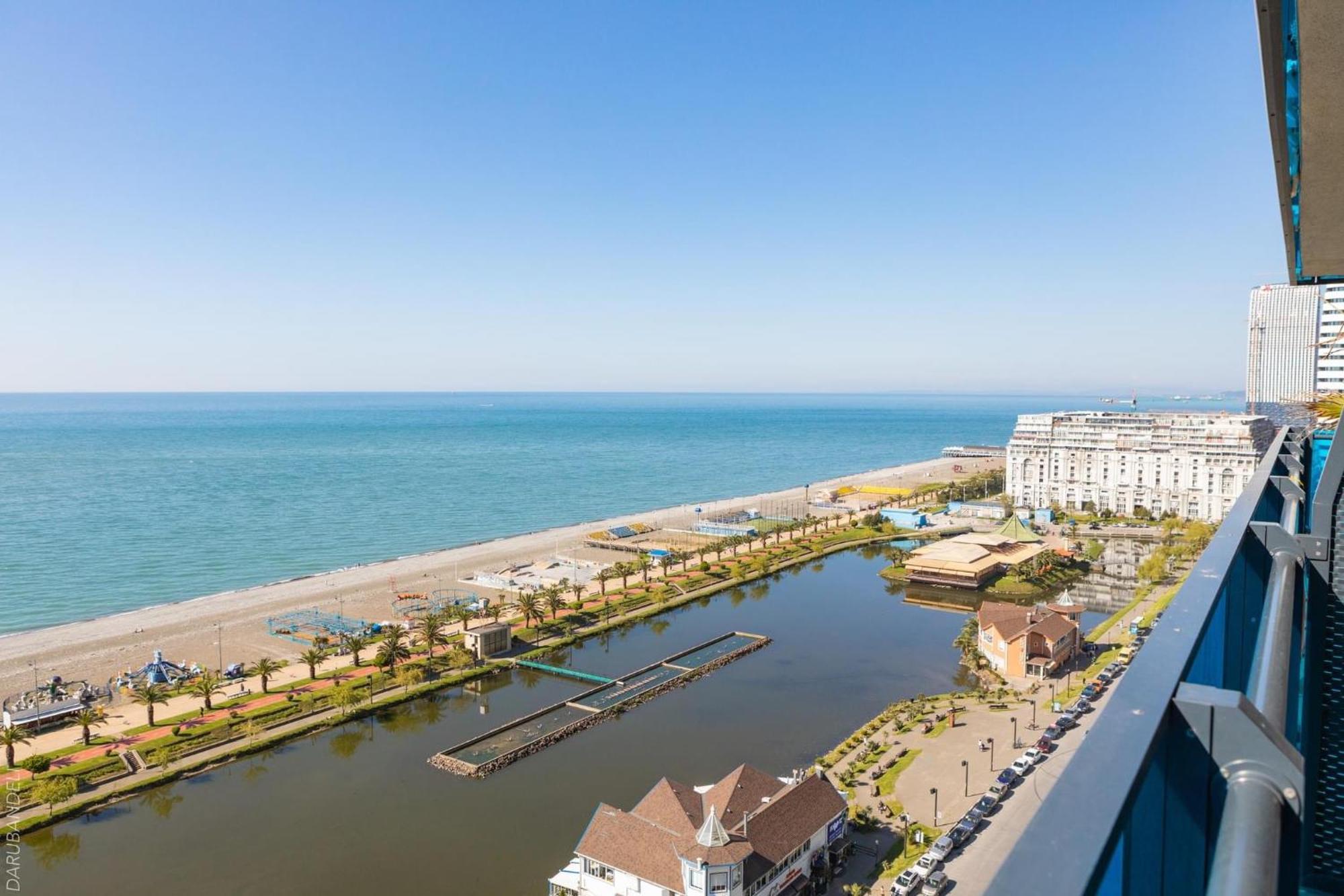 Panorama Sea View Central City Batumi & Aparthotel Exterior foto